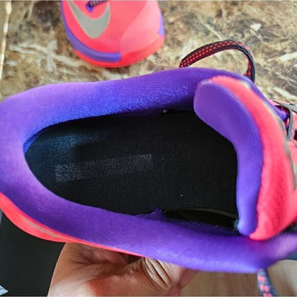 Nike GS KD  calm before the storm shoes size GS 5y women's size 6.5.      222 - Picture 2 of 12